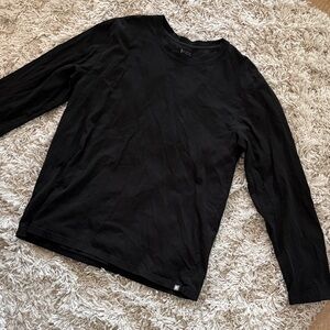 FIGS Men's Black Long-Sleeve 100% Pima Cotton Tee